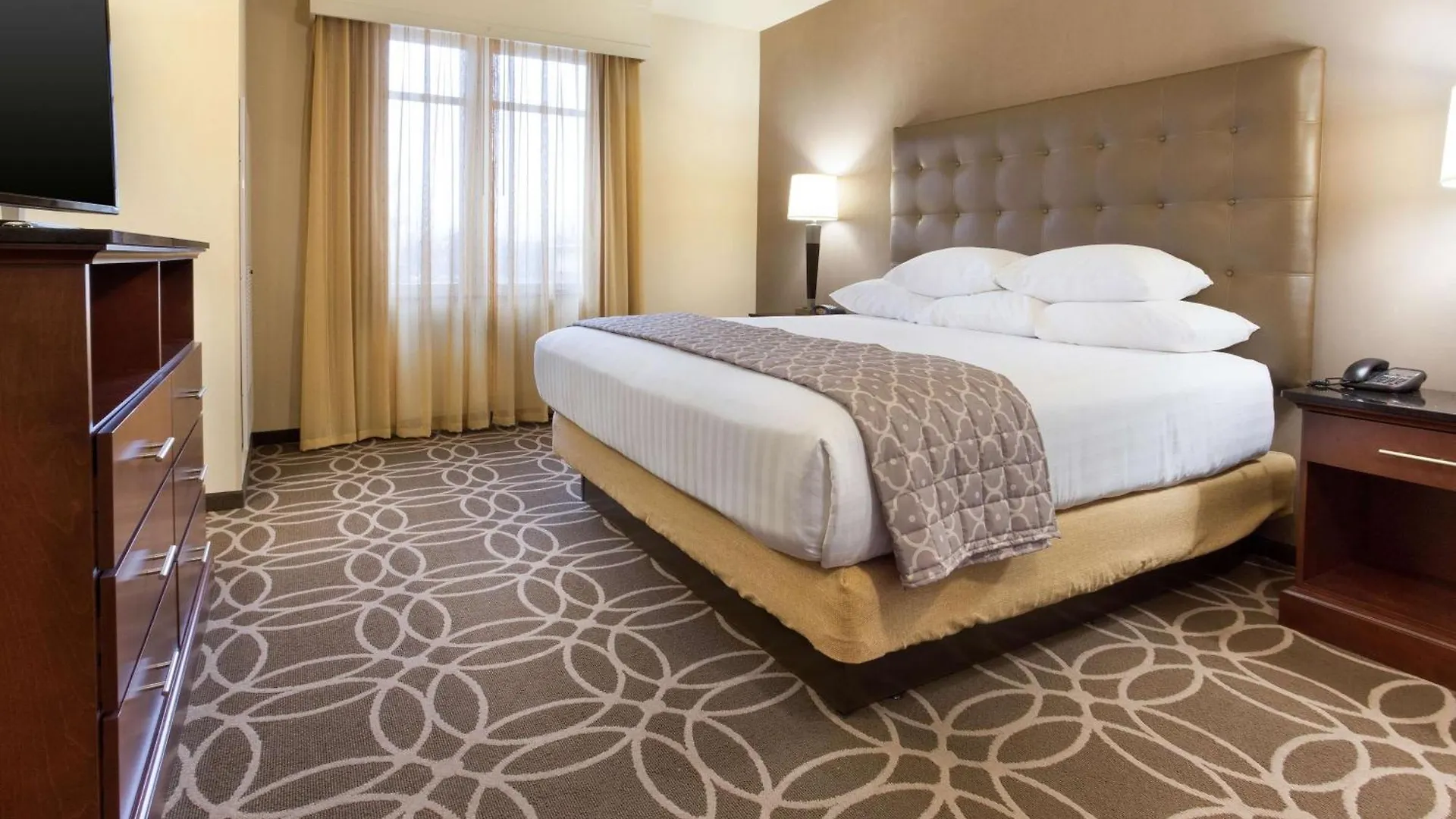*** Hotel Drury Inn & Suites Louisville North Stati Uniti